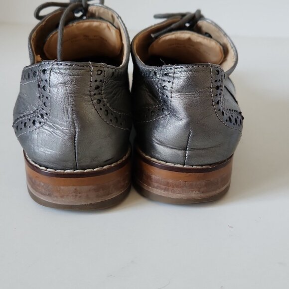 COLE HAAN | Metallic Gray Oxford Shoes Lace Silver Sz 5 - Picture 3 of 5